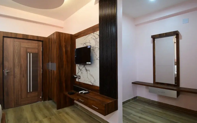 Hotel Sushree International