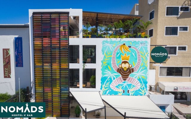 Nomads Hotel & Rooftop Pool