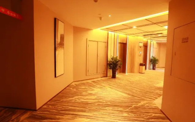 Chongqing Longen Guangxu Grand Hotel