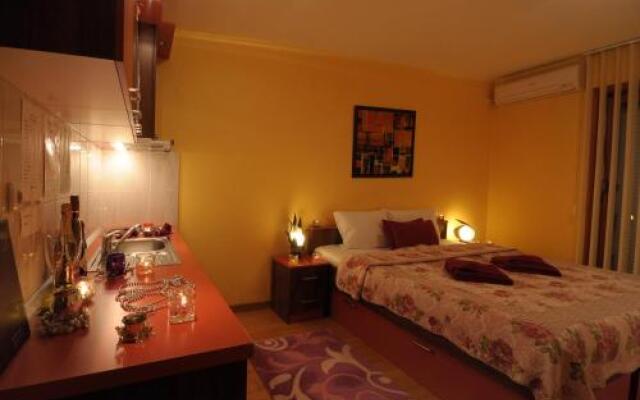 Apartments Iwa Centar