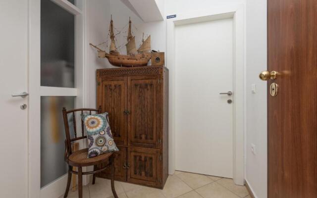 EAST SIDE deluxe suite