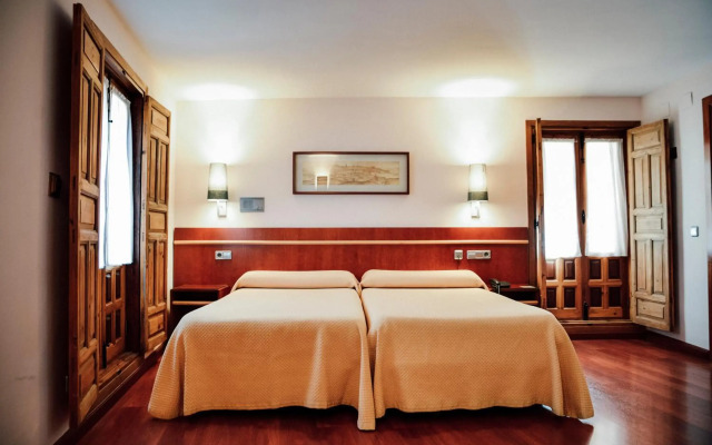 Hotel Santa Isabel