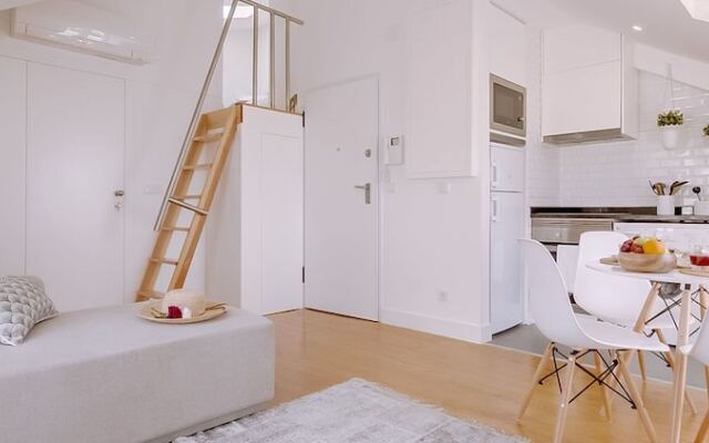 Alfama by Lisbon Inside Out