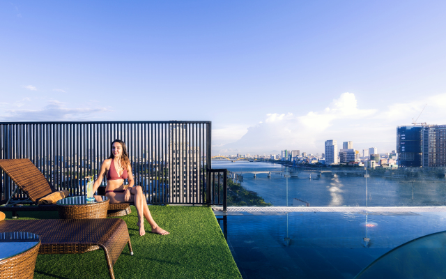 IBIZA Riverfront Da Nang Hotel