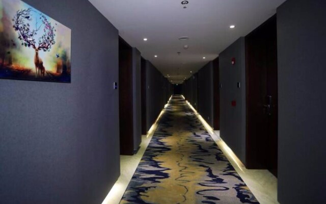 Luoyang Comfort Boutique Hotel