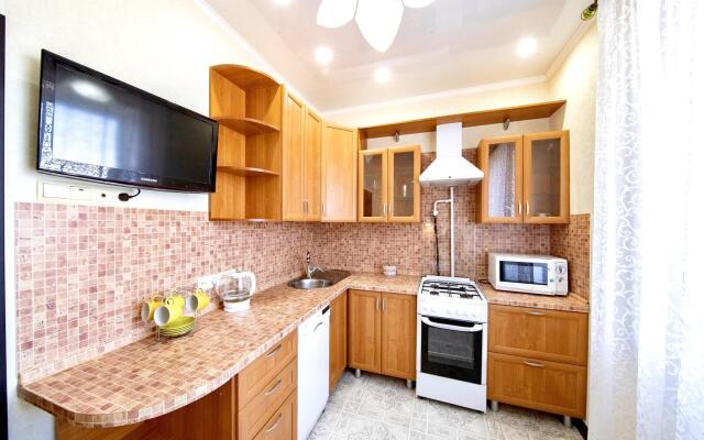 Apartment Four Seasons md. Mirny 6/3