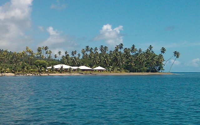 Aroha Taveuni Beachfront Bures