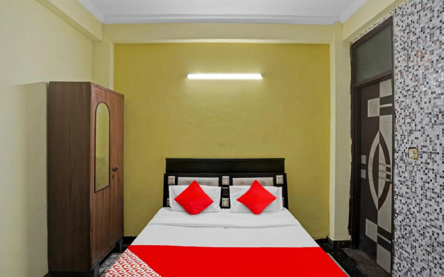 OYO Flagship 80586 Elite Homes