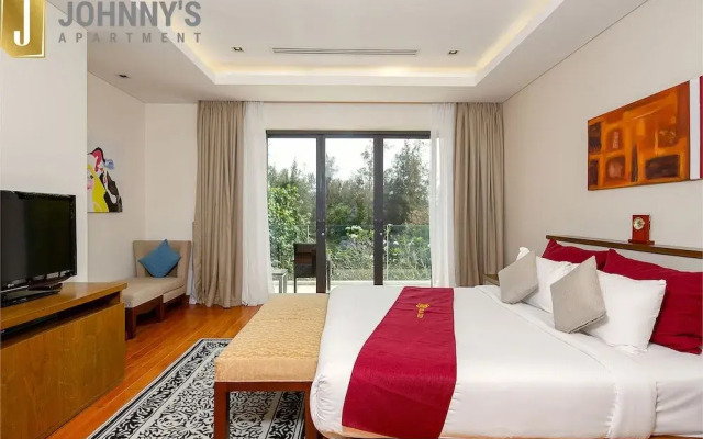 Johnny's Apartment & Ocean Villa
