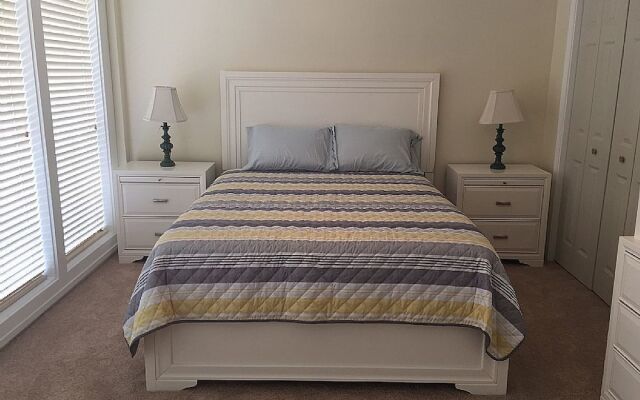 Sunlight - 4 Br Home