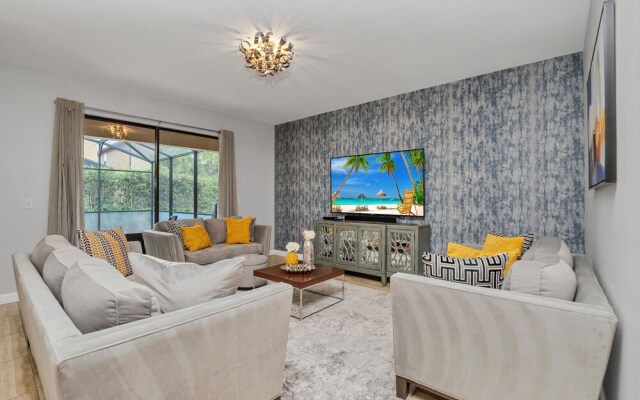 5421 Solterra Circle
