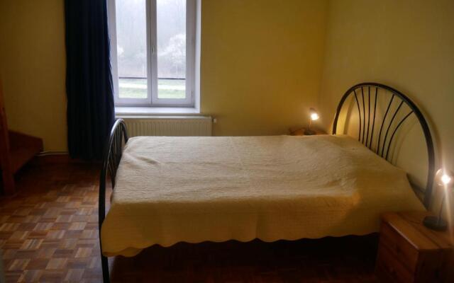 Gîte Ouzouer-sur-Trézée, 4 pièces, 8 personnes - FR-1-590-144