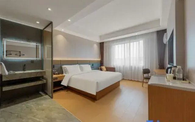 Heyue Hotel