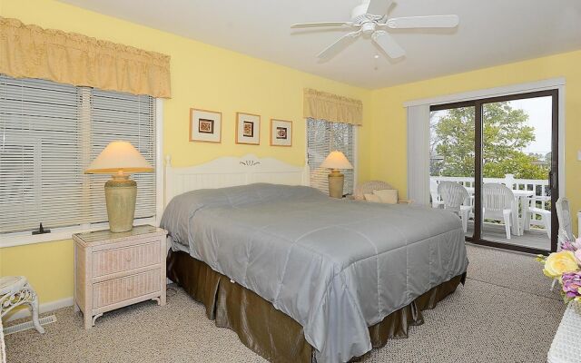 209 Parkwood Street by Long & Foster