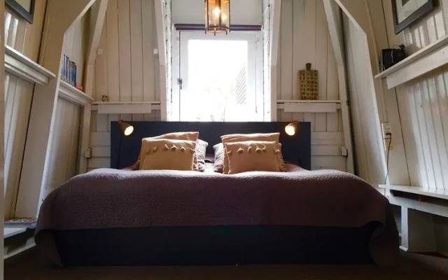 19th century storehouse in the Jordaan