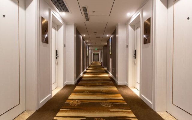 Zhufeng Hotel