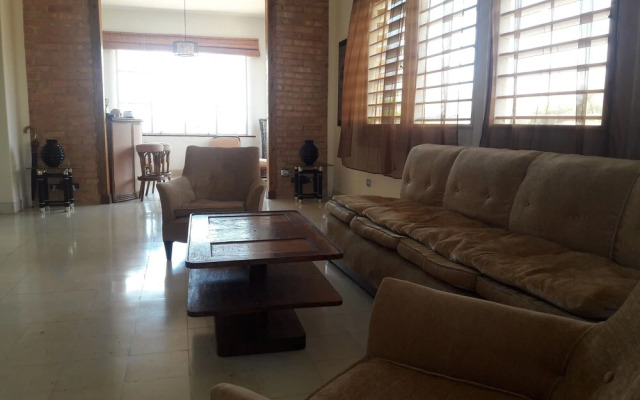 Presidents full, Knocking on Cuba