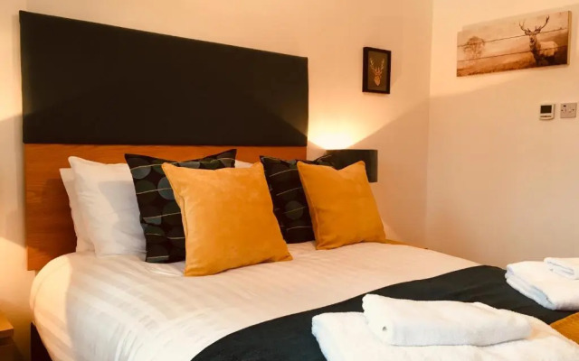 147 Dalnabay, Silverglades