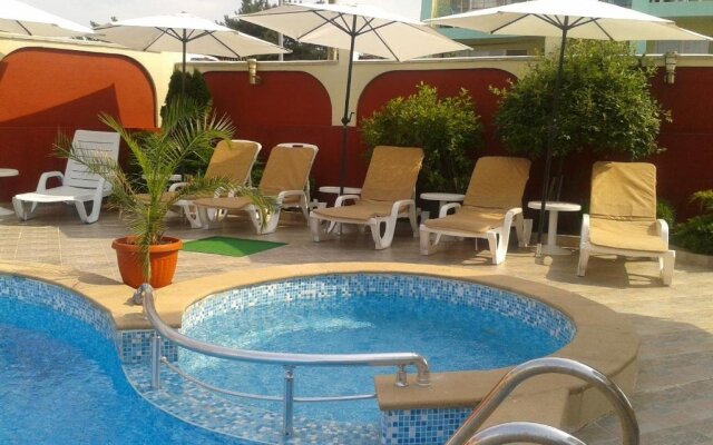 Family Hotel Perla