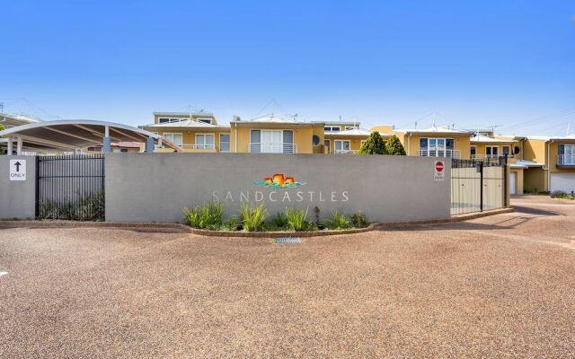 Sandcastles Unit 19 - Fingal Bay