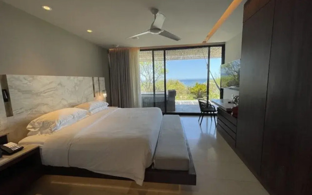 2BD Oceanfront Presidential Suite SCabo