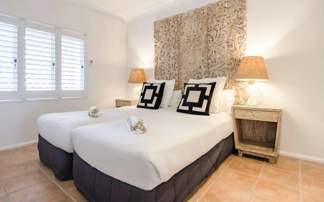 The Reef House Adults Retreat