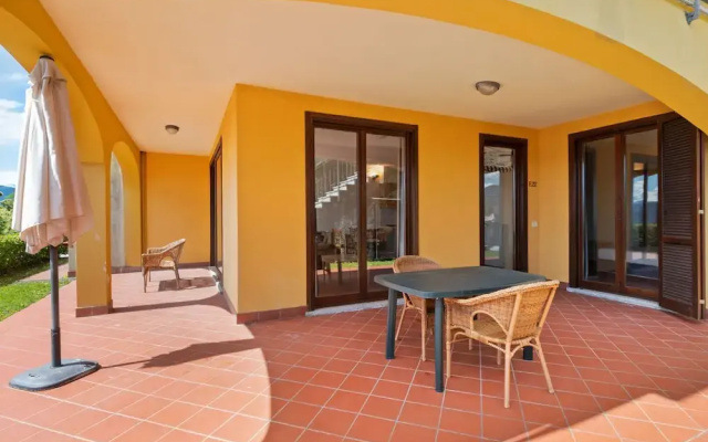 Spacious Apartment in Rancone With Lake View