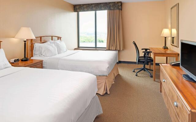 Ramada Plaza Omaha Hotel