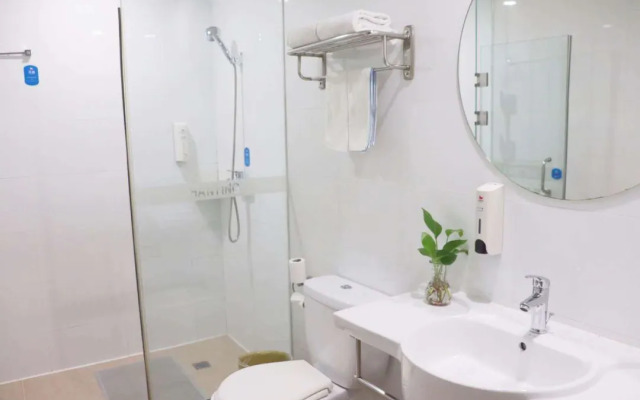 Hanting Hotel(Guangzhou Shiqiao Pedestrian Street)