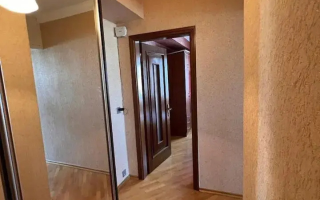 Lovely 1-bedroom flat with a full view of F1 DRS zone and Flame Towers
