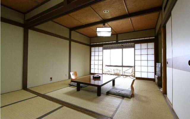 Kumihama Onsenkyo Shotenkyo