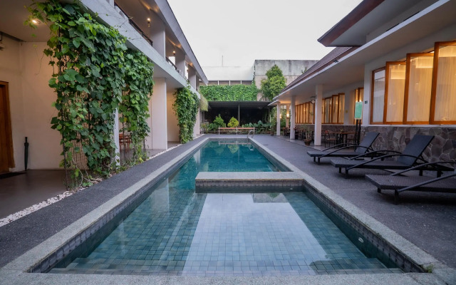Blambangan Hotel