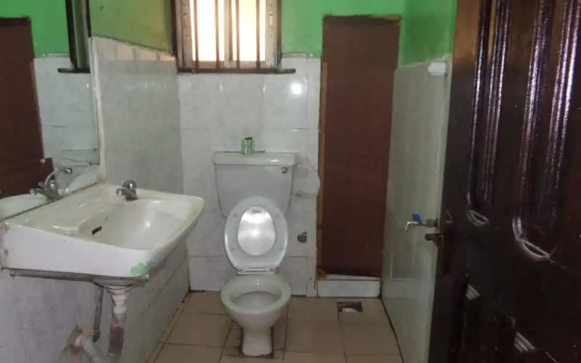 Phadis Hotel
