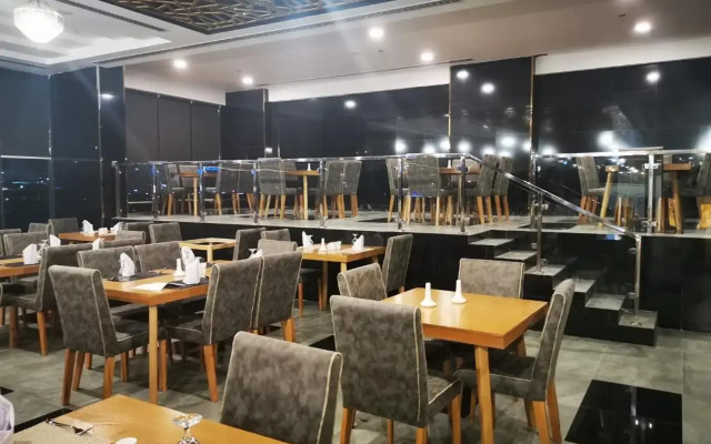 Parkside Plaza Hotel - Muscat