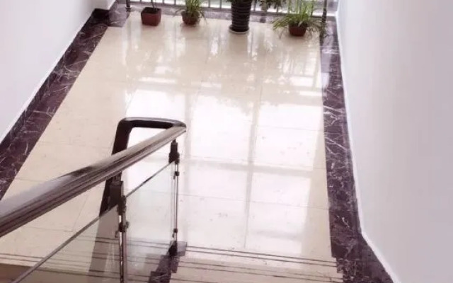 Pod Inn Hotel (Shanghai Chongming Renmin Road Bayi Pedestrian Street)