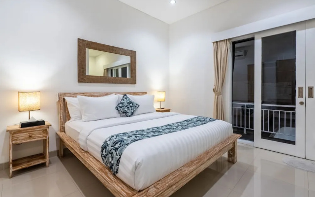 Montana Berawa Villa by Betterplace