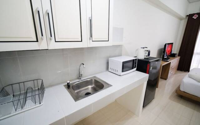 Tidy And Strategic Studio At Bale Hingil Apartment