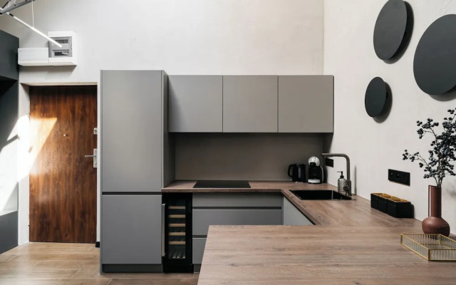 Main Square Apartments - LoftAffair