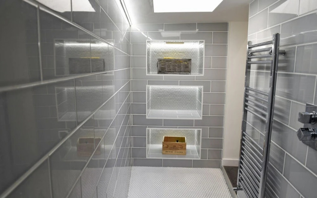 Toothbrush Apartments - Central Ipswich - Fore St - Adults Only