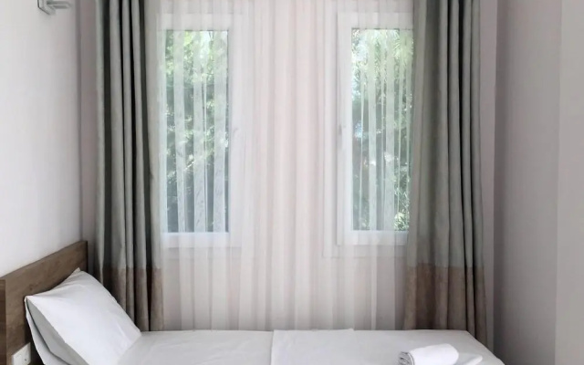 Kaizen Gate Hotel