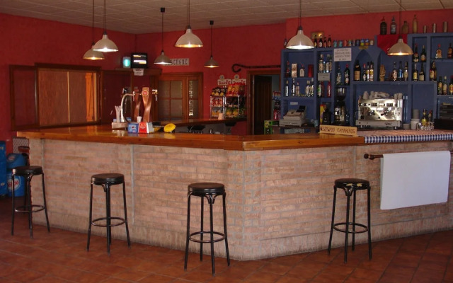 Albergue Restaurante Salto de Bierge - Hostel