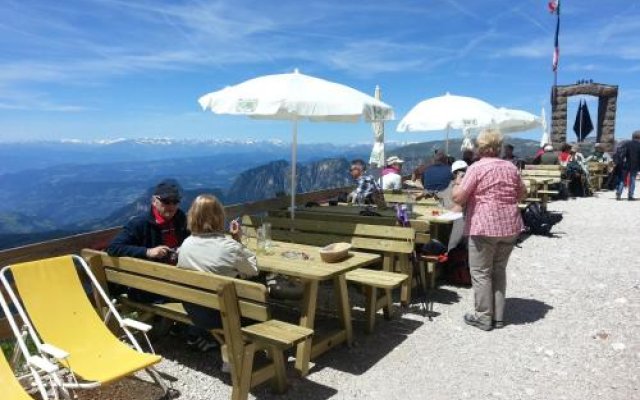 Rifugio Fronza alle Coronelle - Kölner Hütte