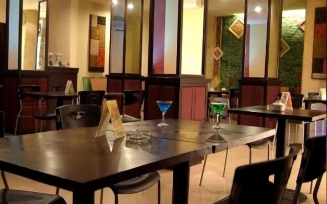 Grand Sirao Hotel