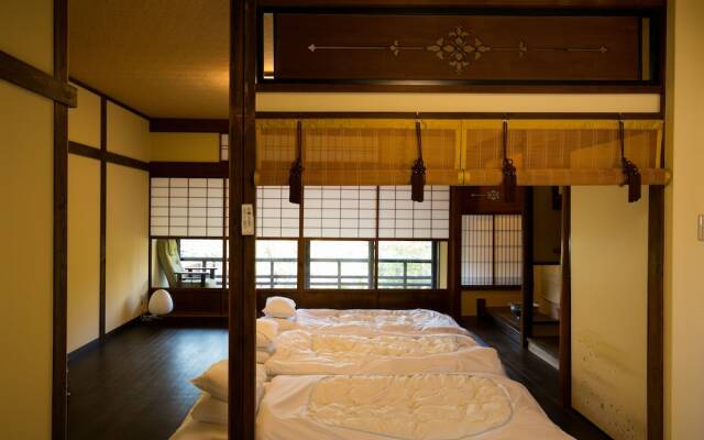 KYOTO yadomachi Kamishichiken