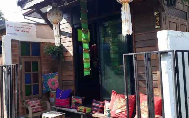 Huen Chiang Man Hostel - Adults Only