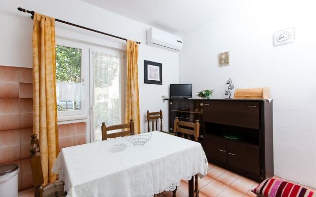 Apartments Ante Senka