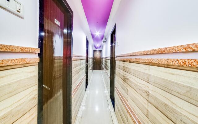 OYO 66982 Hotel Skyway Inn