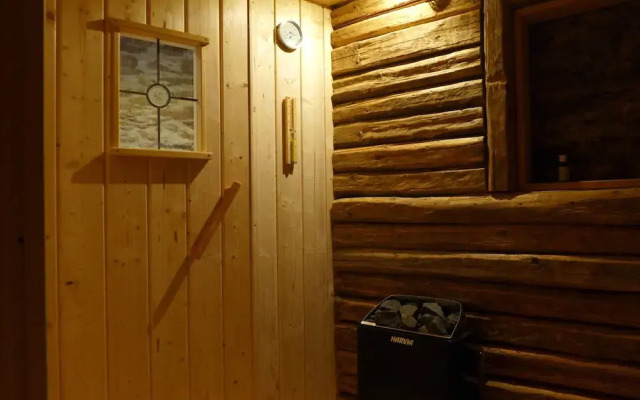Cosy, 1800 Farmhouse With Sauna