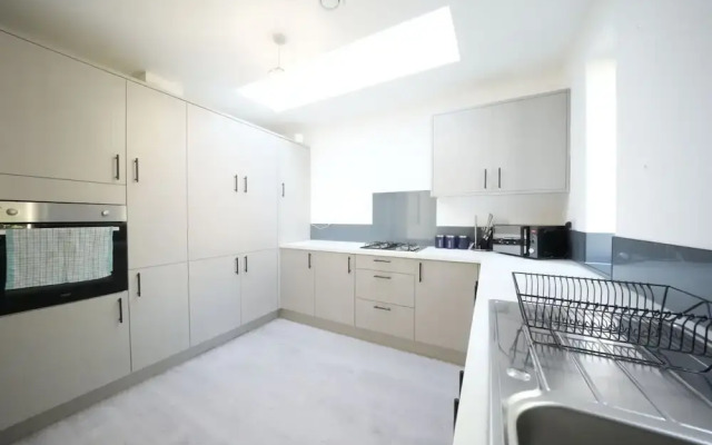 Ealing Broadway Great Stay