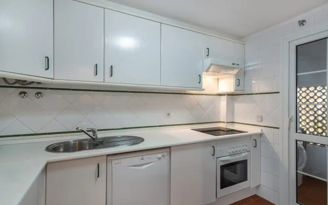 Golfside Apartment With Paddle Tennis